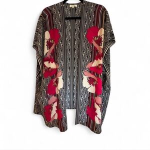 Max Studio Black and White Patterned Kimono with pants